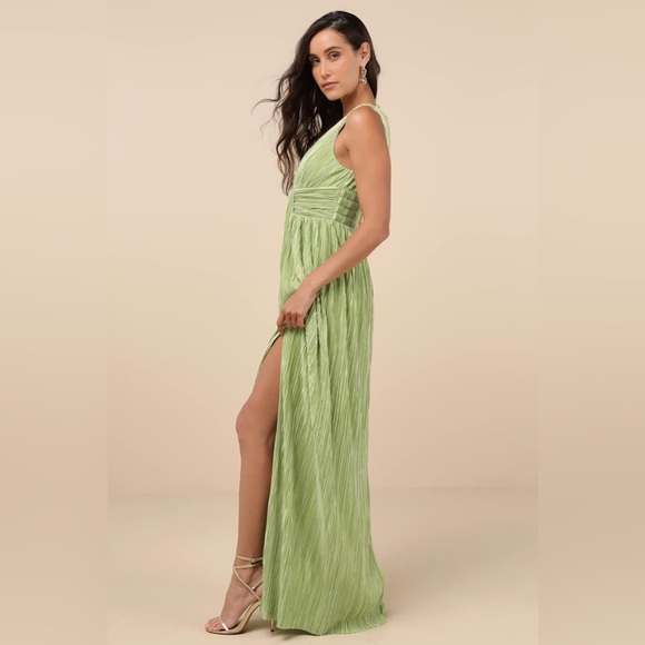 LULU’S Melitta Lime Green Plisse Sash Maxi Dress - Picture 2 of 5